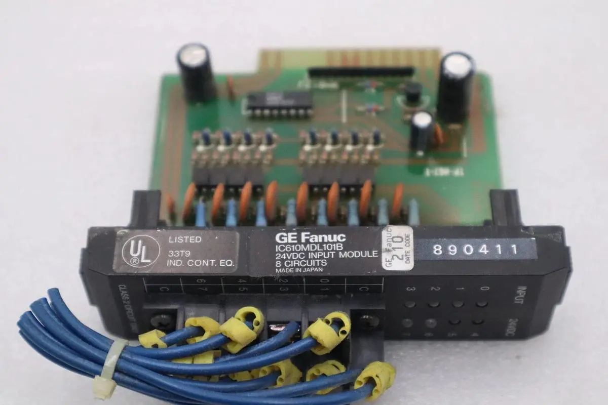 GE Fanuc IC610MDL101B Input 24 VDC 8 Point Module STOCK L-573C