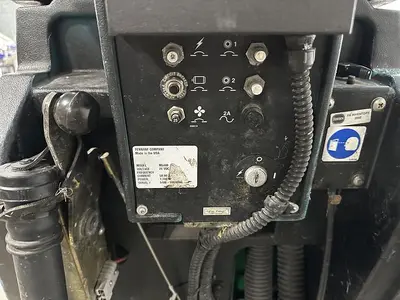 USED TENNANT M5400