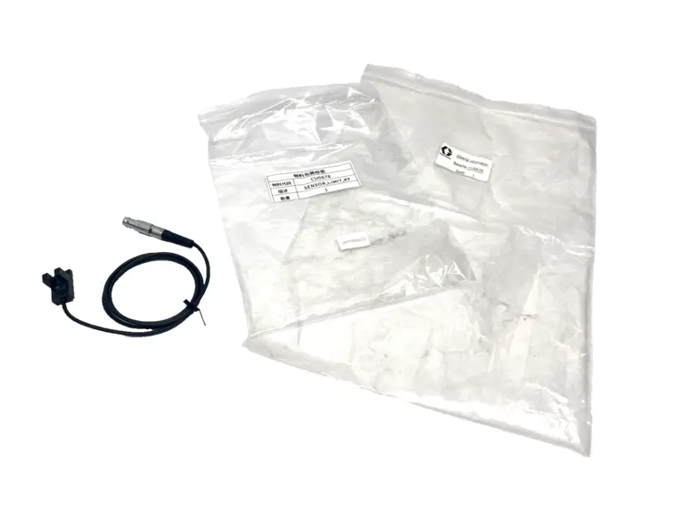 Used GRACO, OMRON _UNKNOWN_ Proximity Sensors | Maverick Industrial Sales #1108575