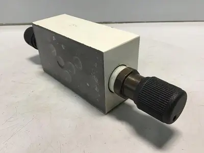 USED VICKERS DGMFN-5-X-A2H-B2H-30