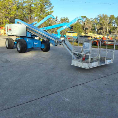 USED 2015 Genie S-65