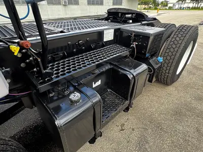 Used 2016 KALMAR OTTAWA T2 Tow Tractors Florida US | Truck and Van Outlet #1509221