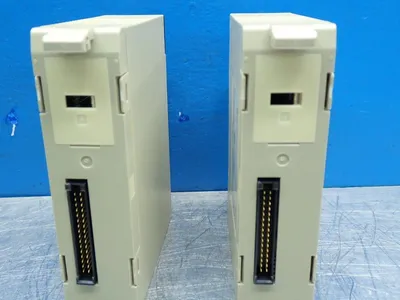 USED OMRON C200HOD212