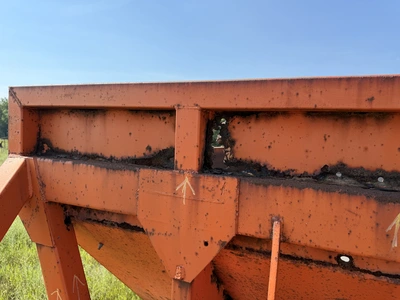Used GRAVEL SPREADER _UNKNOWN_ Misc Spreaders Michigan US | Miedema Asset Management Group #1320840