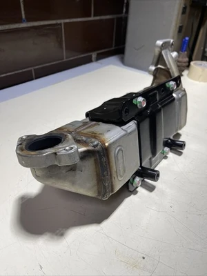 *OEM* GM Duramax Diesel EGR Oil Cooler 906-002-0000 T.Rad North America Warranty