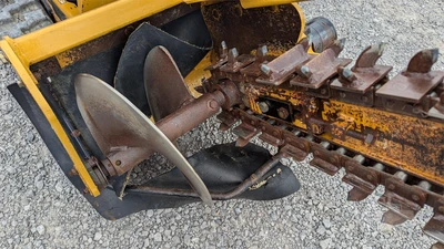 USED 2015 VERMEER RTX250