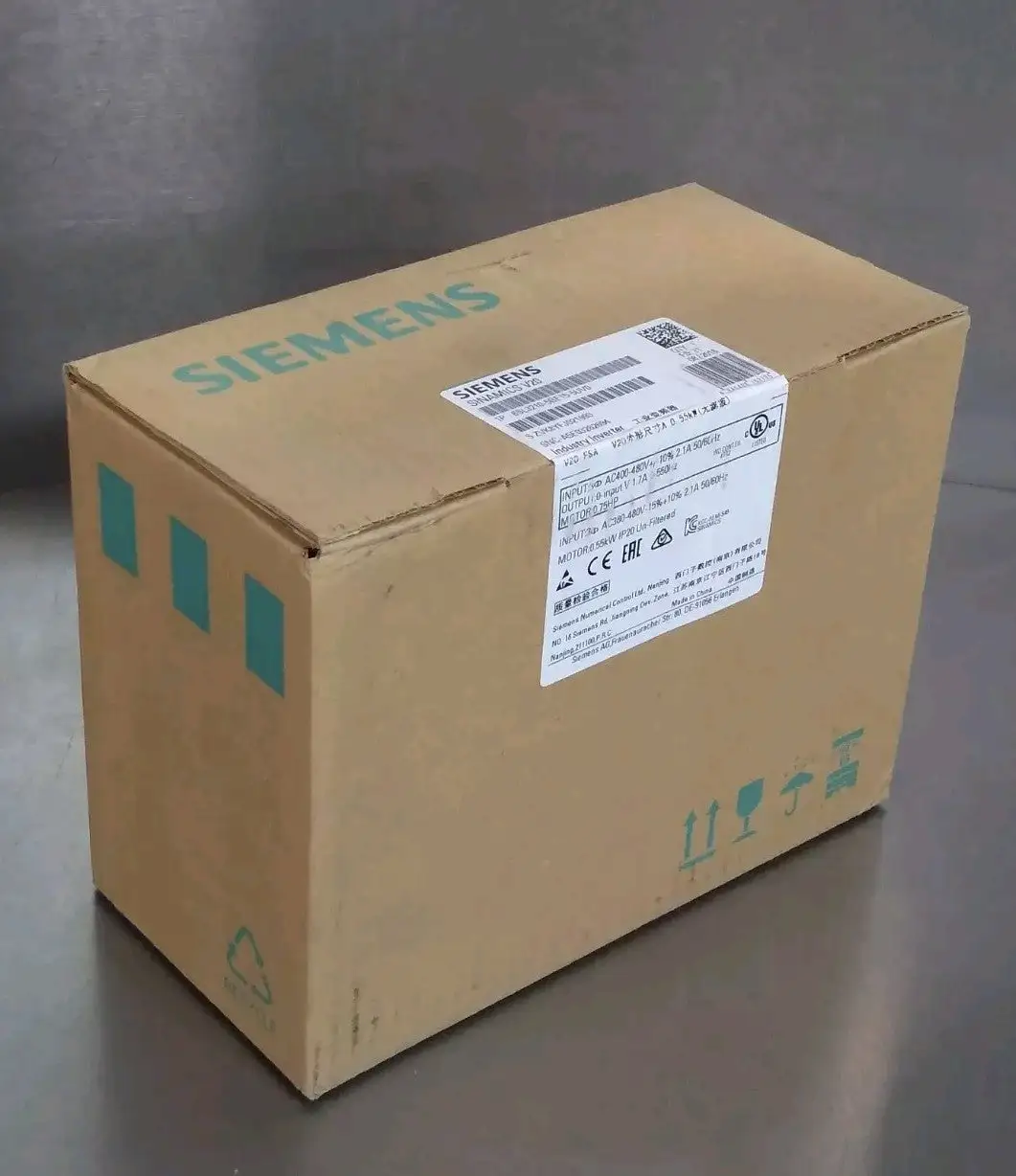 Siemens 6SL3210-5BE15-5UV0 Frequency Converter Loc1A3