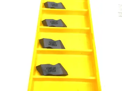 USED KENNAMETAL TOP NOTCH™ THREADING INSERTS NT3RCK