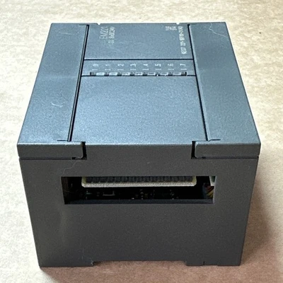 USED Siemens 6ES7 221-1BF00-0XA0