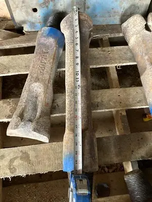 Used AFTERMARKET 5-1/2" X 22" CABLE TOOL CHISEL BIT Other Cutting Tools Pennsylvania US | East West Machinery & Drilling #1417221