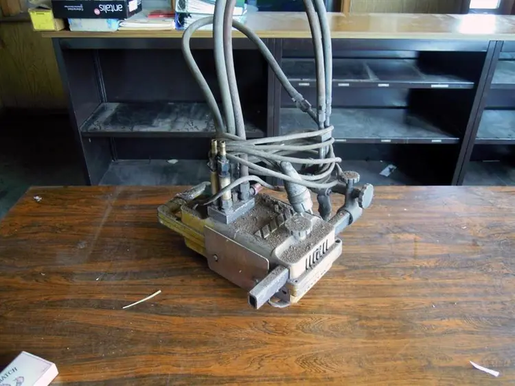 Used ESAB MOBILE DEVICE Plasma Cutters | Apt International N.V #373291