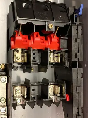 New | in-Stock SQUARE D D222N Miscellaneous Equipment (Electrical & Power) Ohio US | Surplus Asset Holdings #1238750