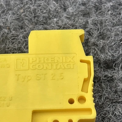 Used Phoenix Contact ST 2,5 Terminal Blocks California US | Davliegogo LLC #1708393