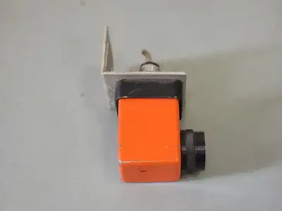 USED FARMER ELECTRIC PRODUCTS CO. RETRO 3AT