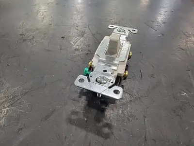 NEW EATON W-S-896