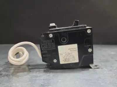 Used WESTINGHOUSE GFCBB115 Switchgears British Columbia CA | Lenmark #243785
