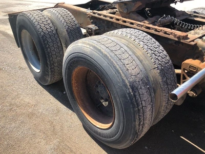 Used 1996 VOLVO WG64 Conventional trucks Kentucky US | Proxy Equipment #1384926