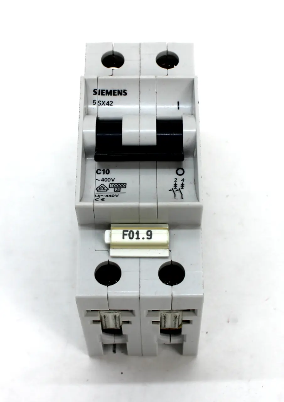 USED SIEMENS 5SX42 C10