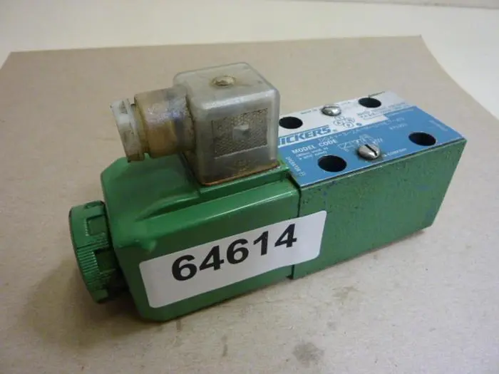Used VICKERS DG4V32AMUHL760 Valves/Fittings Michigan US | Ideal Machinery #574684