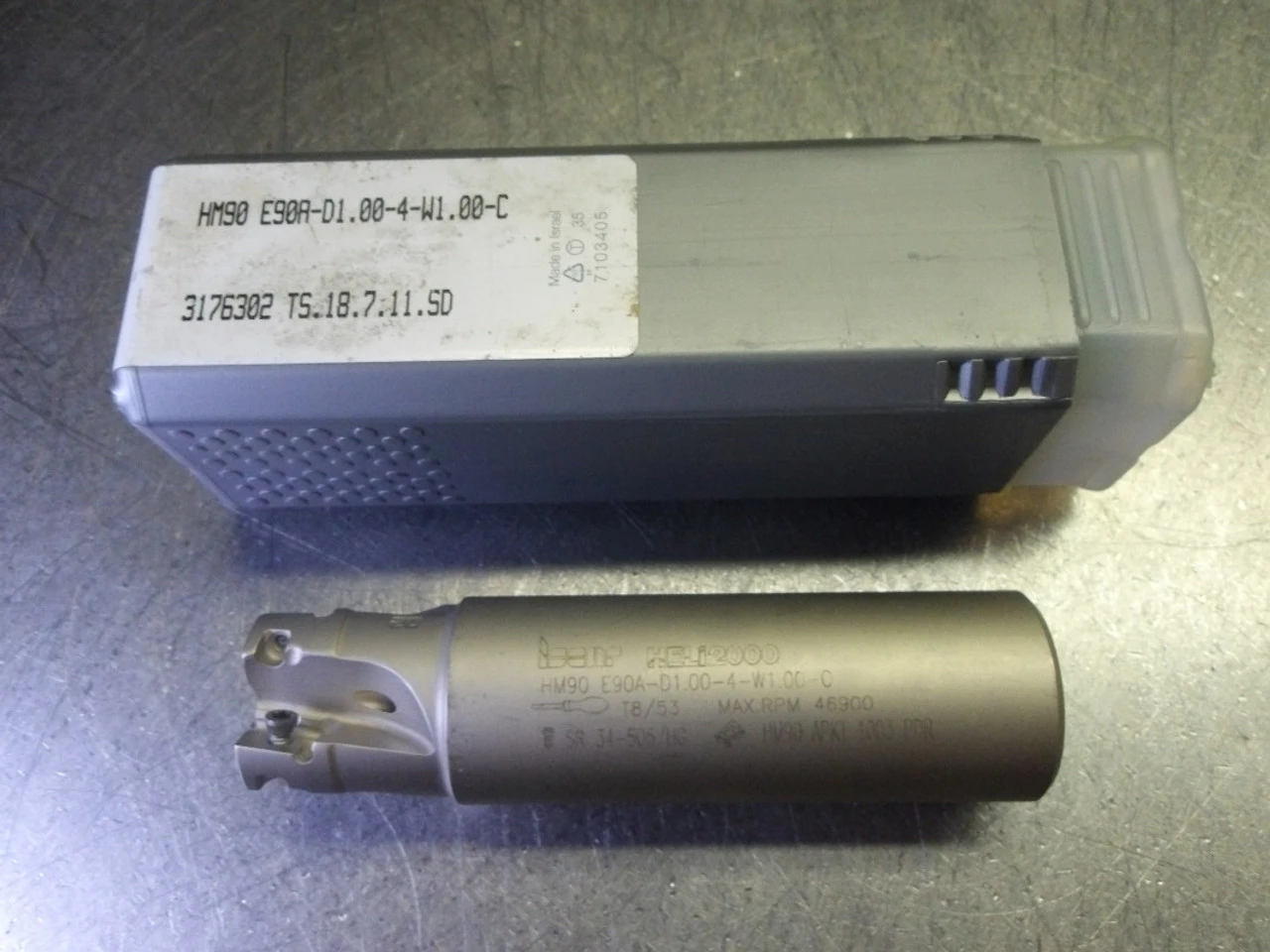 Iscar 1" 4 Flute Coolant Thru Endmill HM90 E90A-D1.00-4-W1.00-C (LOC2906B)
