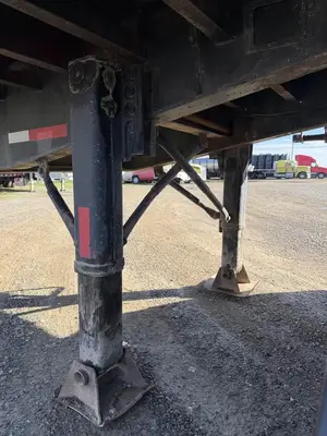 USED 1970 UTILITY 40 FT