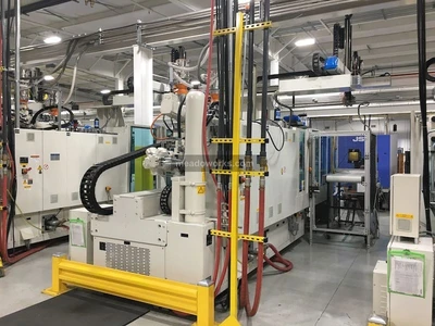 Used 2015 Krauss Maffei Multinject CXZ 350-1000/380 - 2-Shot Injection Molding Machines Illinois US | Meadoworks #1514509