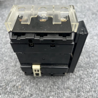 Used Fuji EA33 10A Circuit Breakers California US | Davliegogo LLC #1706362