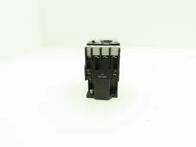 Shamrock Robusta TC1-D32 01 Contactor Motor Starter 3Ph 600V 25Hp 1NC Coil 120V