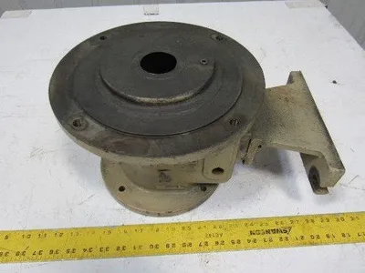 Gusher PCL-2X3-13SEH-CBM-A Horizontal Pump Shaft Housing Casting