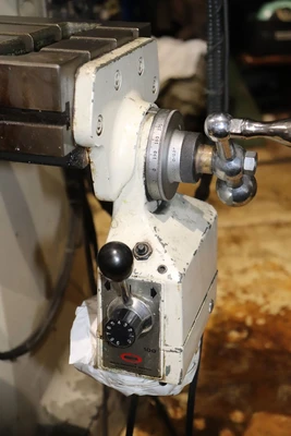 Alliant Vertical Mill - 9" x 42"