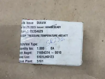 NEW CUMMINS 4921477