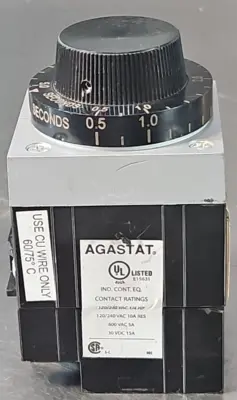 Tyco Agastat 7012SB TIming Relay - Time: .5-5 loc4B12