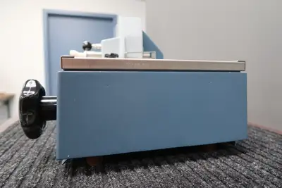 Microtome Glass Knifemaker Type 7801 B