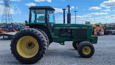 USED 1981 JOHN DEERE 4840