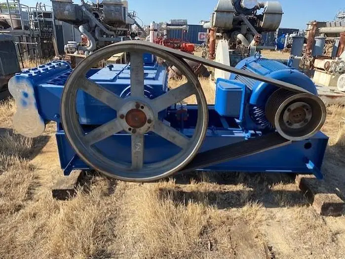 Used NATIONAL OILWELL 300Q-5 Pumps | Compression Source #409762