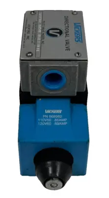 NEW VICKERS DG4S4W-012A-B-60-LH DIRECTIONAL VALVE 02119767