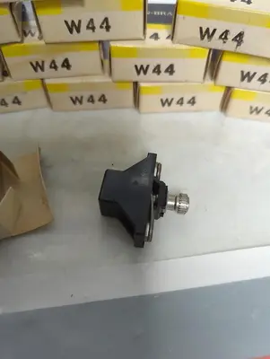 New | in-Stock ALLEN-BRADLEY W44 Miscellaneous Equipment (Electrical & Power) Ohio US | Surplus Asset Holdings #1399678