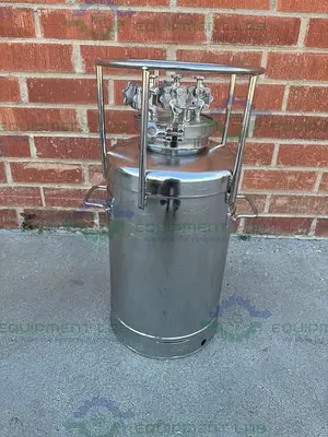 USED ALLOY PRODUCTS 10 LITER STAINLESS STEEL PROCESS / PRESSURE VESSEL 40 PSI