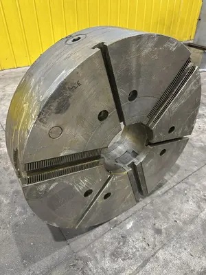 32" GISHOLT 3-JAW LATHE CHUCK  D1-15 MOUNT 9.5" HOLE: STOCK #23581