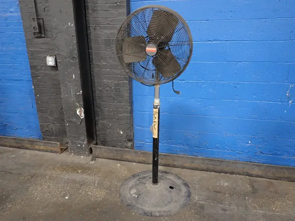 Daton 20" Fan