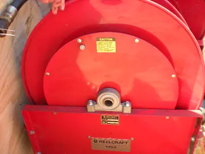 REELCRAFT SPRING RETRACTABLE FUEL HOSE REEL