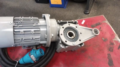 USED Nord SK71L/4CUS SK 1S150 INVERTER