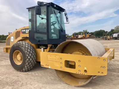 Used 2019 Caterpillar CS56B Single Drum Rollers Texas US | Rubbl #981225