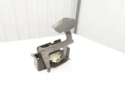 Yale Forklift Throttle Accelerator Pedal Bracket & Potentiometer Off ERC080