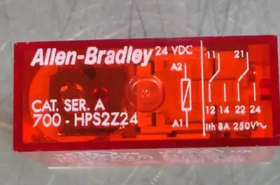 Allen Bradley 700-HPS2Z24/A safety relay Loc3E33