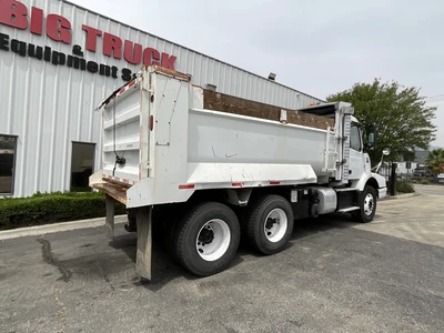 Used 2011 VOLVO VHD Dump trucks California US | Big Truck & Equipment #1412219