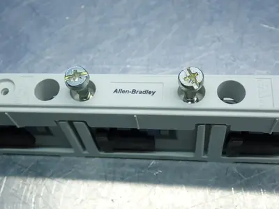 USED ALLEN BRADLEY 141ATU3