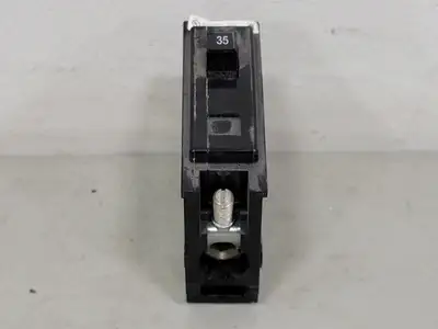 USED CUTLER-HAMMER BA135