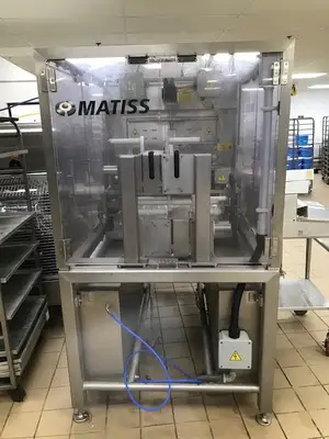 USED 2013 MATISS MSR-222 ROUND CAKE CUTTER
