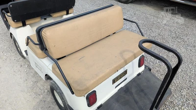 USED E-Z-GO SHUTTLE 956E